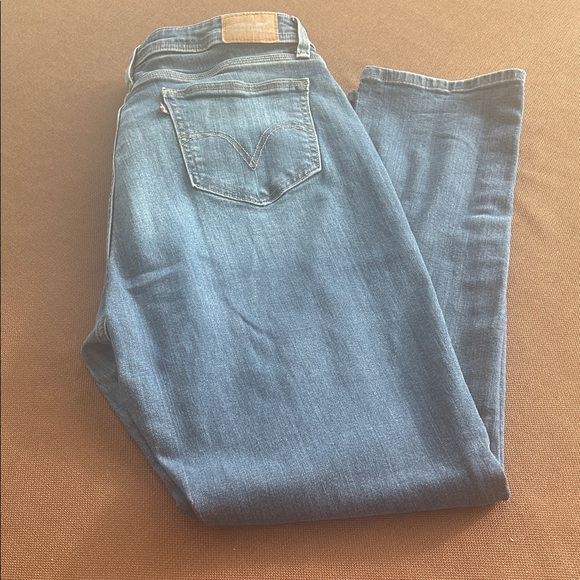 Levi's Women's 529 Skinny Leg Jeans in Denim Blue - Picture 1 of 2